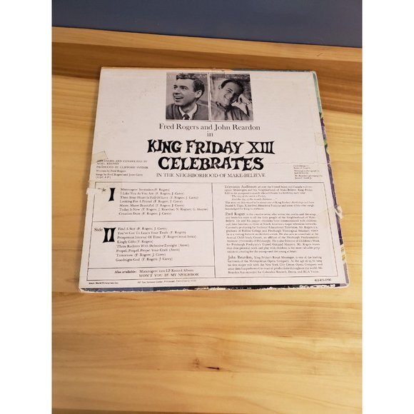 Vintage 60s King Friday Celebrates‎ Mister Rogers 33 1/2 LP Vinyl - Picture 2 of 4